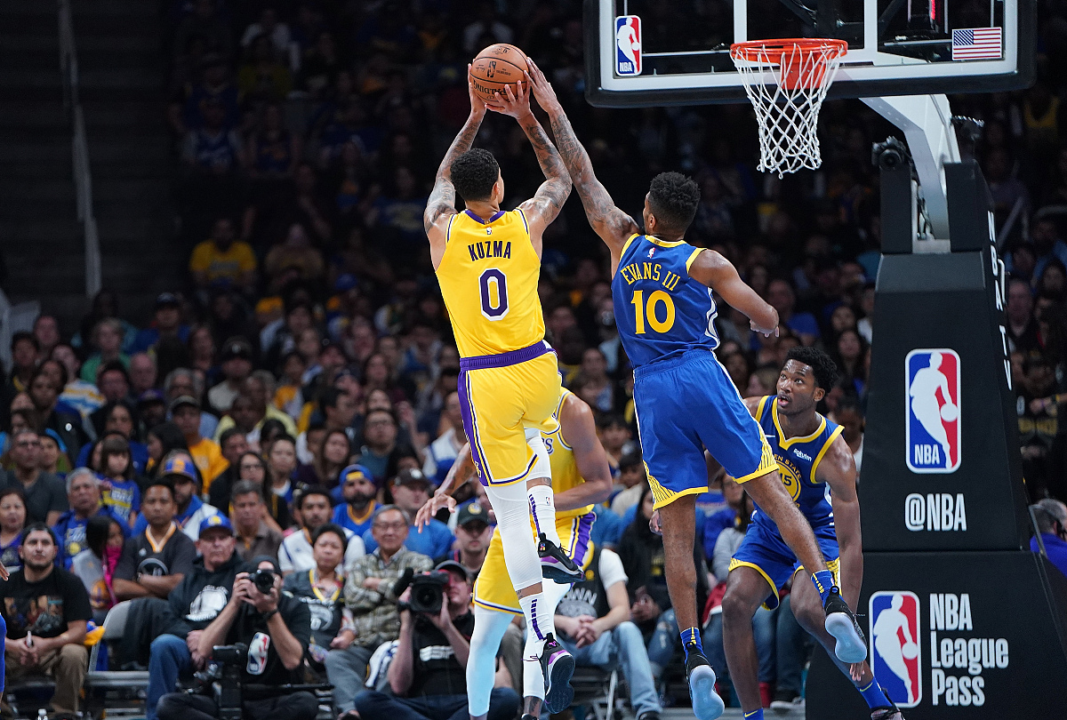 今晨体能课后，里昂造点机会备战NBA常规赛，压力陡增，数据趋势出现新变化的简单介绍