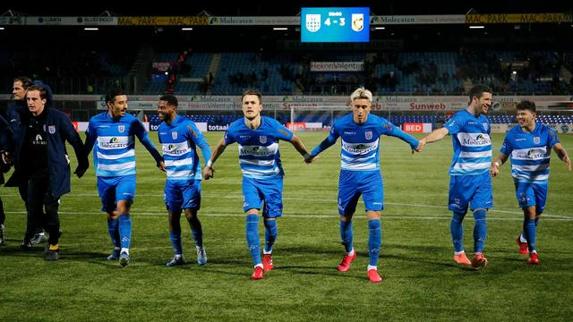 包含巴塞罗那发布备战花絮；赛后调整名单；荷甲任务艰巨；控场能力受关注的词条